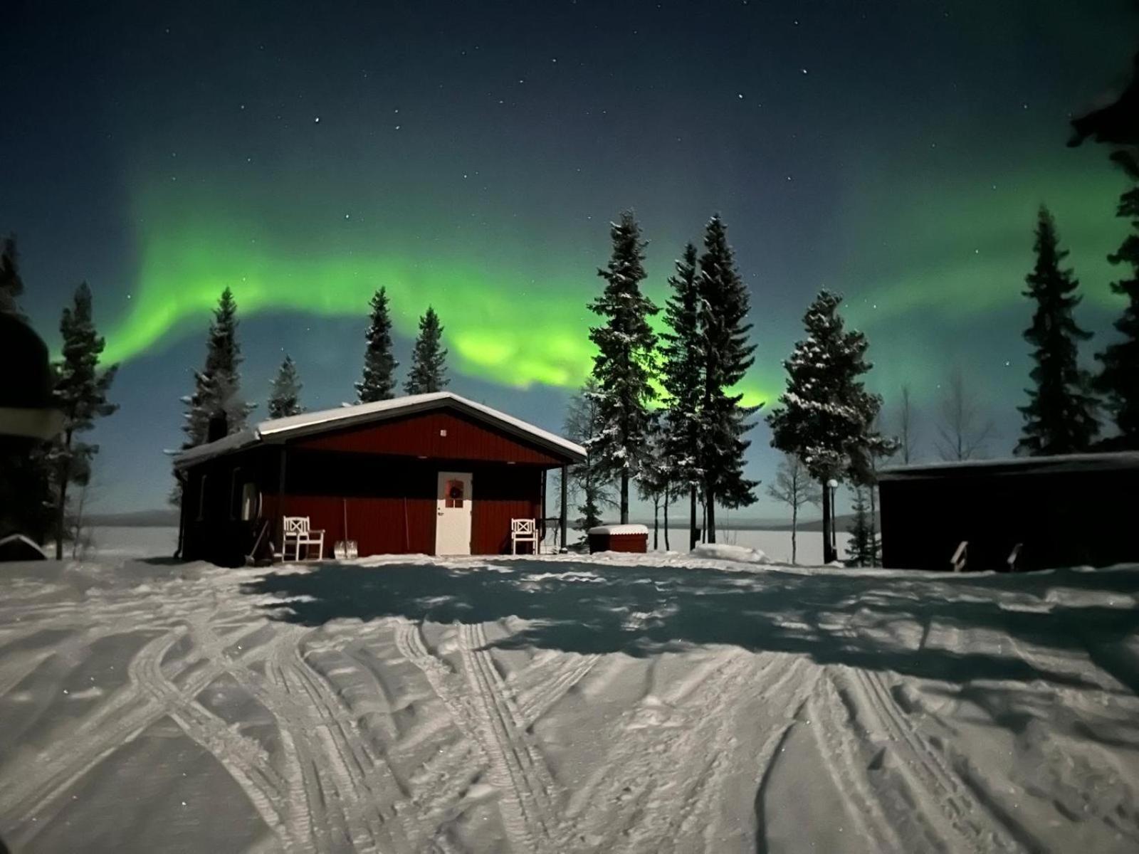 Camp Caroli Family House Jukkasjärvi Exterior foto