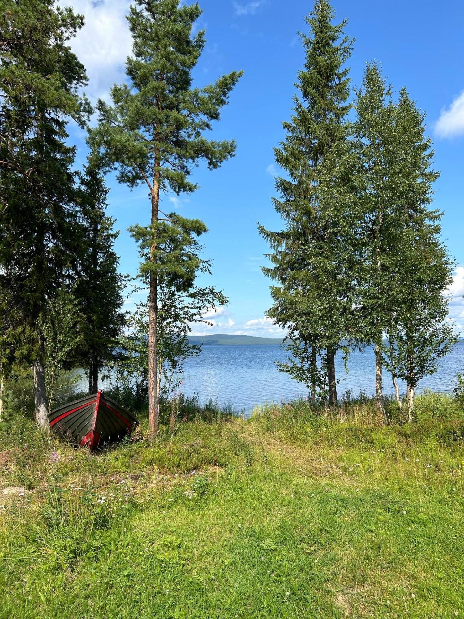 Camp Caroli Family House Jukkasjärvi Exterior foto